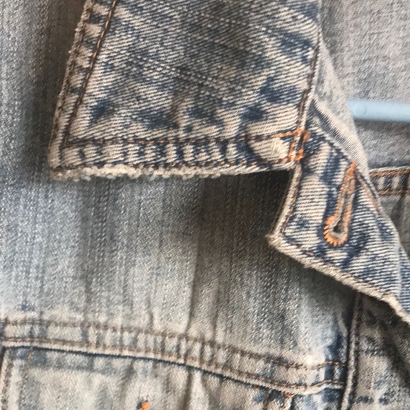 Classic Blue Denim Jean Jacket M old navy light wash frayed - Picture 7 of 8